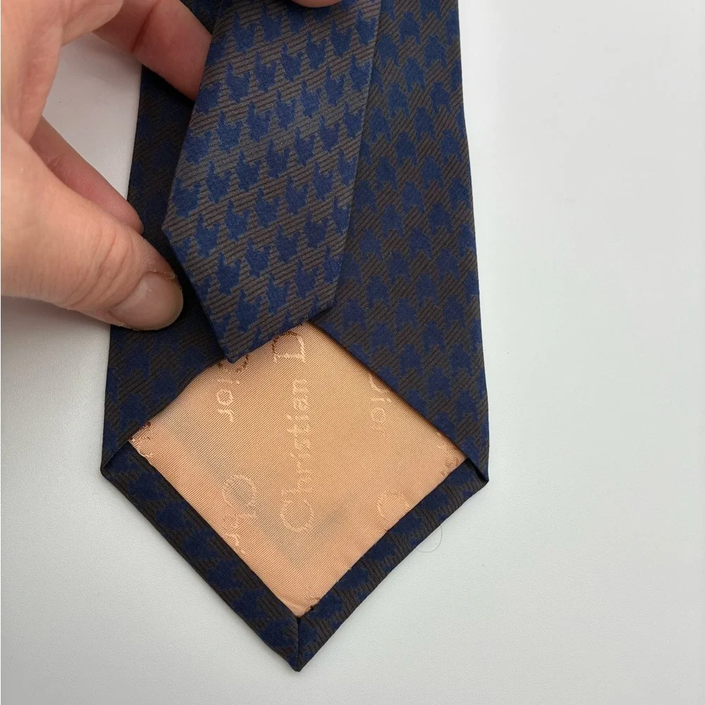 NWOT Christian Dior navy blue and grey pattern tie